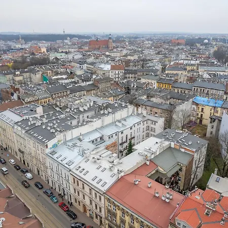Starowislna - Balcony, Top Location, Tram & Train Nearby - By Rentujemy Krakkó